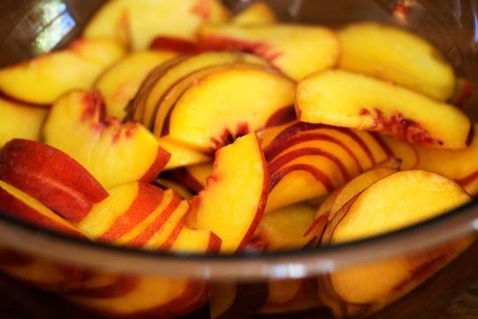 Sliced Peaches